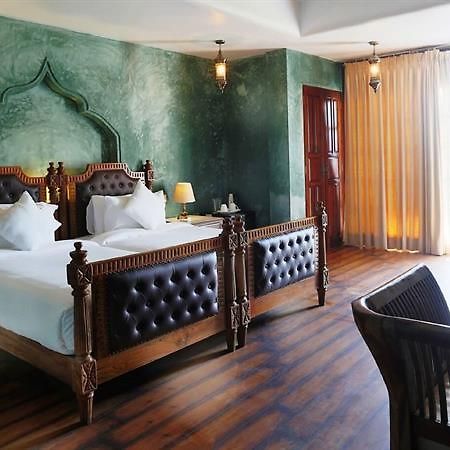 Amritara Aura Resort & Spa Mandrem Buitenkant foto